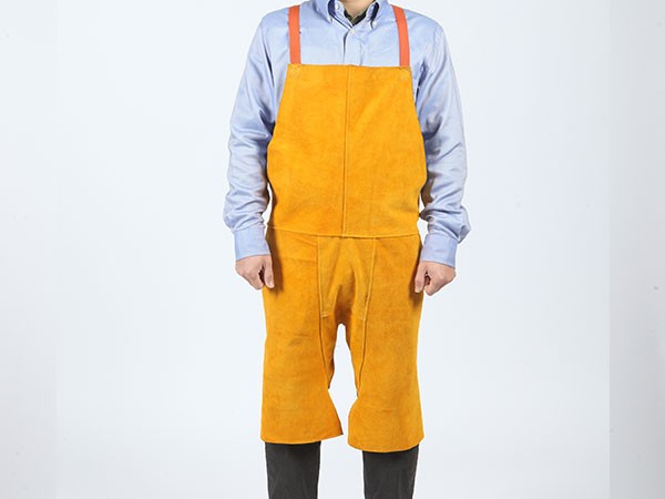 電焊工作服的質(zhì)量與哪些方面有關(guān)？
